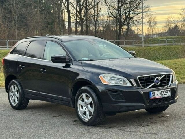 Черный Вольво ХС60, объемом двигателя 2.4 л и пробегом 245 тыс. км за 3700 $, фото 1 на Automoto.ua