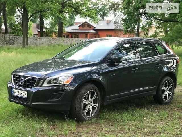 Чорний Вольво ХС60, об'ємом двигуна 2 л та пробігом 175 тис. км за 16500 $, фото 1 на Automoto.ua