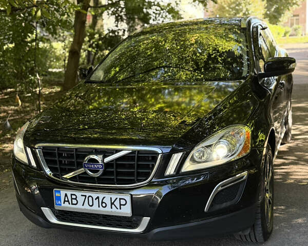 Чорний Вольво ХС60, об'ємом двигуна 2.4 л та пробігом 177 тис. км за 15200 $, фото 1 на Automoto.ua