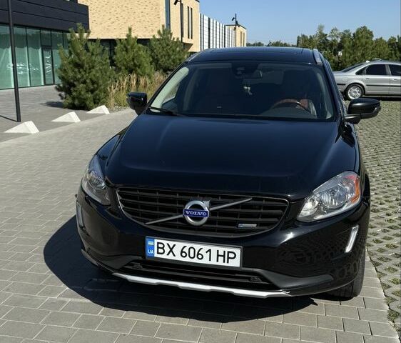 Черный Вольво ХС60, объемом двигателя 3.2 л и пробегом 3 тыс. км за 15200 $, фото 1 на Automoto.ua