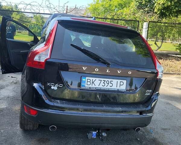 Чорний Вольво ХС60, об'ємом двигуна 2.4 л та пробігом 285 тис. км за 5500 $, фото 1 на Automoto.ua