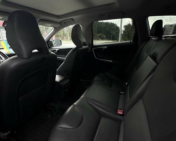 Вольво ХС60 2014 в Умани на Automoto.ua Черный Вольво ХС60, объемом двигателя 2.95 л и пробегом 101 тыс. км за 16950 $, фото 1 на Automoto.ua