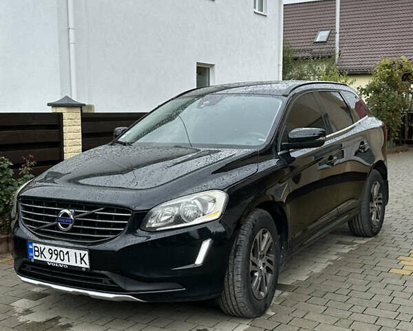 Черный Вольво ХС60, объемом двигателя 1.97 л и пробегом 265 тыс. км за 17900 $, фото 1 на Automoto.ua