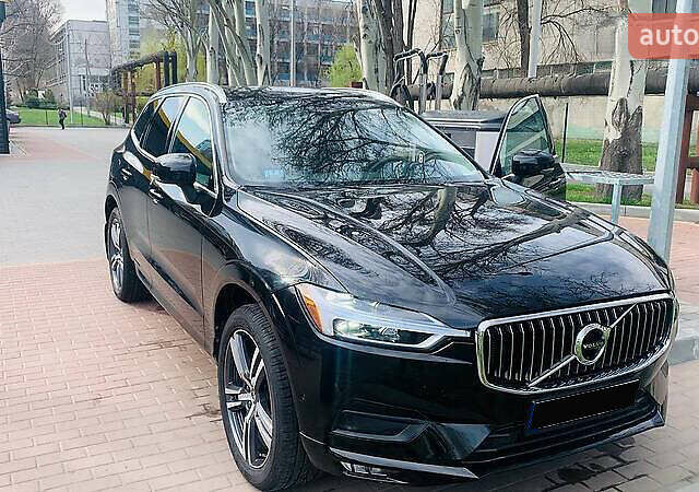 Чорний Вольво ХС60, об'ємом двигуна 1.97 л та пробігом 60 тис. км за 23000 $, фото 1 на Automoto.ua