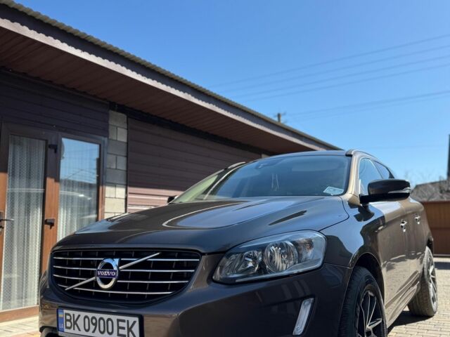 Коричневий Вольво ХС60, об'ємом двигуна 2.4 л та пробігом 310 тис. км за 18000 $, фото 1 на Automoto.ua