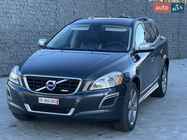 Вольво ХС60, объемом двигателя 2.4 л и пробегом 241 тыс. км за 14900 $, фото 1 на Automoto.ua