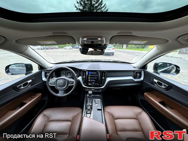 Вольво ХС60, объемом двигателя 2 л и пробегом 82 тыс. км за 26999 $, фото 1 на Automoto.ua