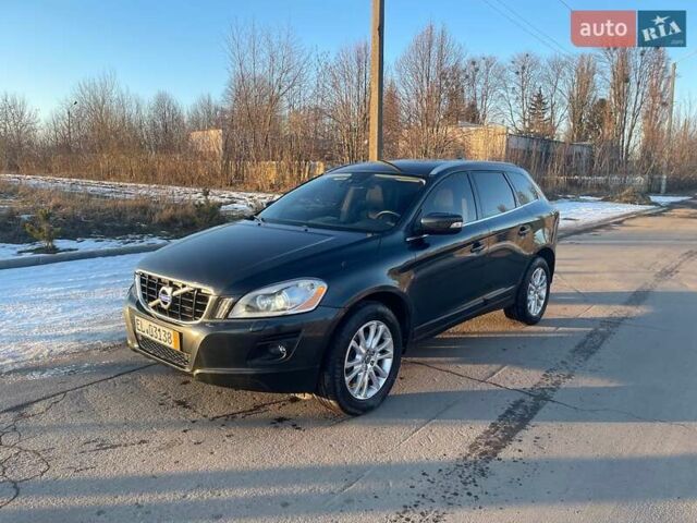 Серый Вольво ХС60, объемом двигателя 2.4 л и пробегом 241 тыс. км за 13500 $, фото 1 на Automoto.ua