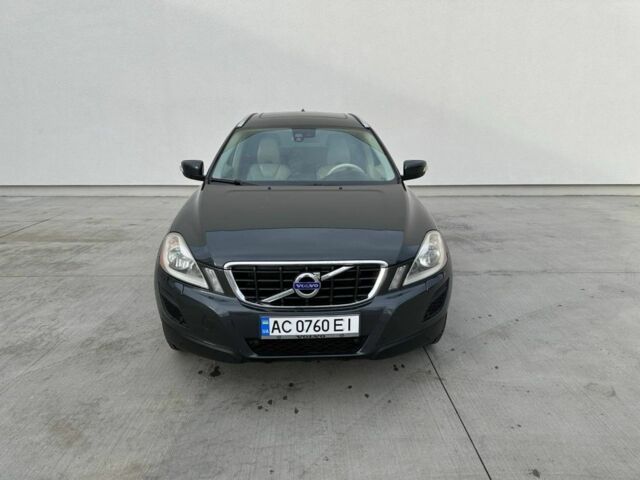 Вольво ХС60 2011 в Луцке на Automoto.ua Серый Вольво ХС60, объемом двигателя 3.2 л и пробегом 370 тыс. км за 10500 $, фото 1 на Automoto.ua