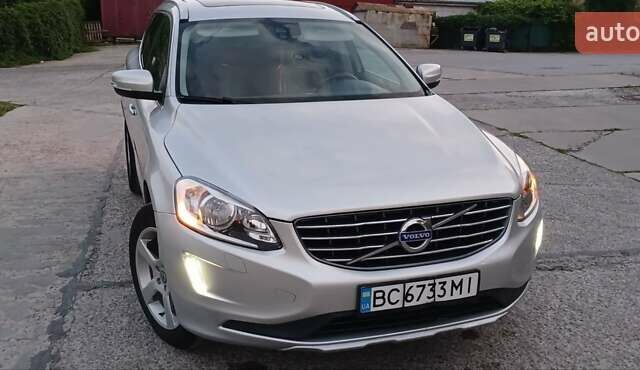 Сірий Вольво ХС60, об'ємом двигуна 2 л та пробігом 244 тис. км за 14200 $, фото 1 на Automoto.ua