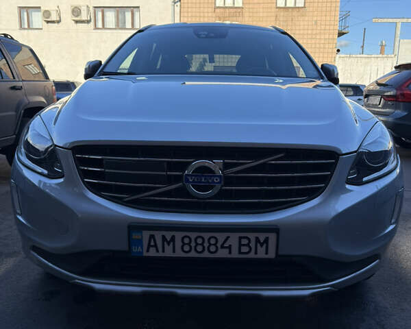 Серый Вольво ХС60, объемом двигателя 2.95 л и пробегом 122 тыс. км за 19000 $, фото 1 на Automoto.ua