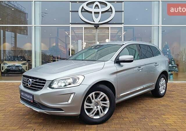 Серый Вольво ХС60, объемом двигателя 1.97 л и пробегом 173 тыс. км за 19538 $, фото 1 на Automoto.ua