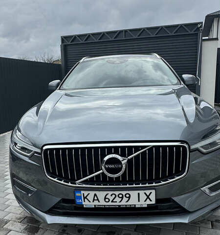 Серый Вольво ХС60, объемом двигателя 1.97 л и пробегом 180 тыс. км за 33000 $, фото 1 на Automoto.ua