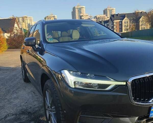 Сірий Вольво ХС60, об'ємом двигуна 2 л та пробігом 235 тис. км за 28500 $, фото 1 на Automoto.ua