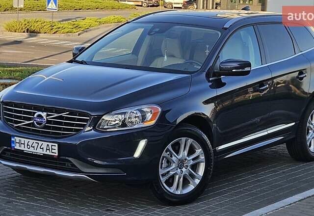 Синий Вольво ХС60, объемом двигателя 2 л и пробегом 310 тыс. км за 13700 $, фото 1 на Automoto.ua