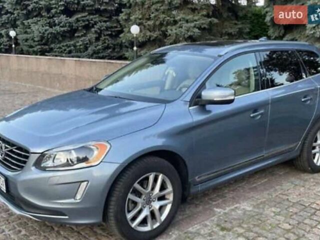 Вольво ХС60 2016 в Киеве на Automoto.ua Синий Вольво ХС60, объемом двигателя 2 л и пробегом 107 тыс. км за 19900 $, фото 1 на Automoto.ua