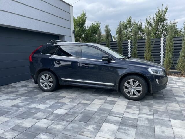 Синій Вольво ХС60, об'ємом двигуна 2 л та пробігом 145 тис. км за 21000 $, фото 1 на Automoto.ua