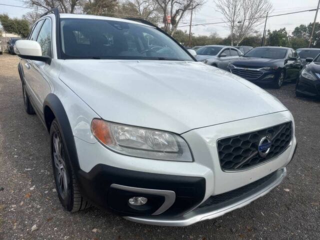 Білий Вольво ХС70, об'ємом двигуна 2.5 л та пробігом 76 тис. км за 3000 $, фото 1 на Automoto.ua