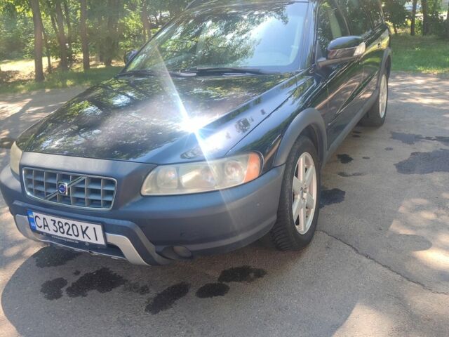Чорний Вольво ХС70, об'ємом двигуна 2.4 л та пробігом 215 тис. км за 5000 $, фото 1 на Automoto.ua