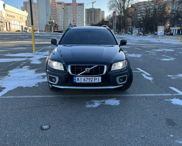 Черный Вольво ХС70, объемом двигателя 3.2 л и пробегом 390 тыс. км за 9500 $, фото 1 на Automoto.ua