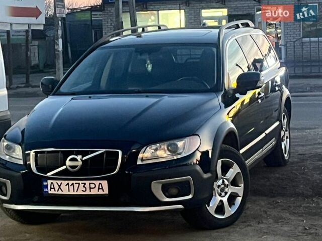 Черный Вольво ХС70, объемом двигателя 2.4 л и пробегом 464 тыс. км за 7500 $, фото 1 на Automoto.ua