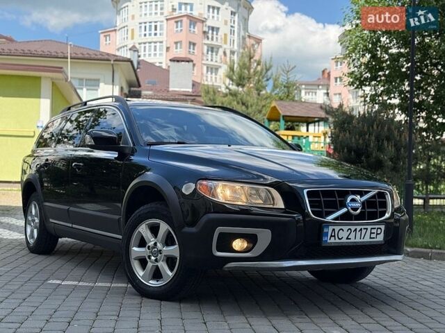 Черный Вольво ХС70, объемом двигателя 3.19 л и пробегом 250 тыс. км за 13500 $, фото 1 на Automoto.ua