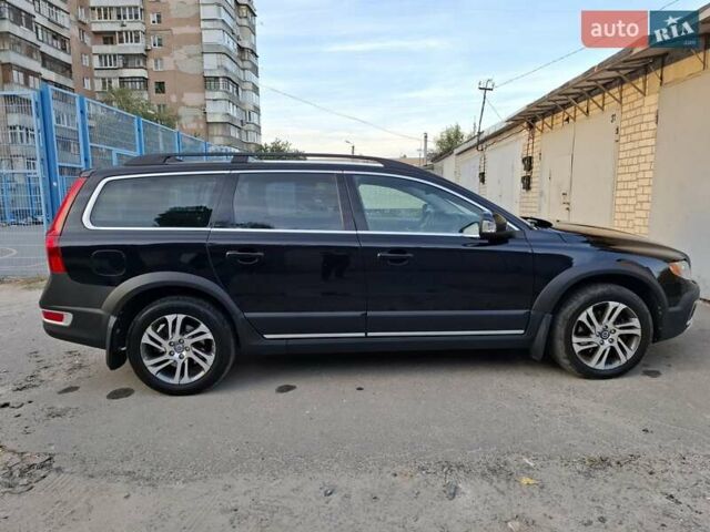 Черный Вольво ХС70, объемом двигателя 2.4 л и пробегом 206 тыс. км за 14500 $, фото 1 на Automoto.ua