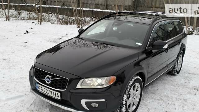 Черный Вольво ХС70, объемом двигателя 2.95 л и пробегом 270 тыс. км за 18000 $, фото 1 на Automoto.ua