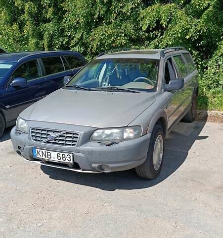 Вольво ХС70, объемом двигателя 0 л и пробегом 340 тыс. км за 2500 $, фото 1 на Automoto.ua