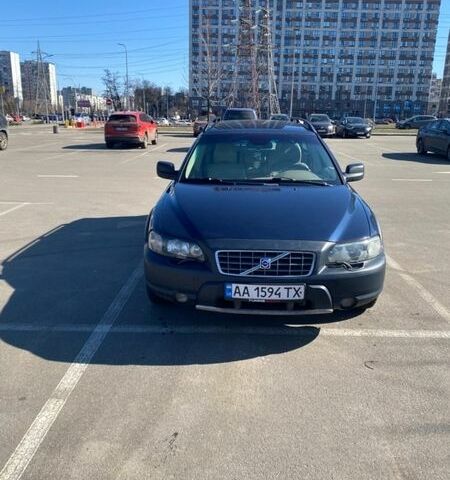 Вольво ХС70, объемом двигателя 2.4 л и пробегом 370 тыс. км за 6600 $, фото 1 на Automoto.ua