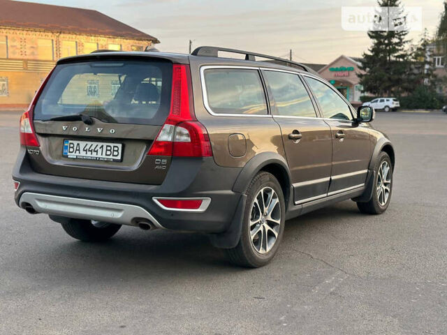 Вольво ХС70, объемом двигателя 2.4 л и пробегом 175 тыс. км за 18300 $, фото 1 на Automoto.ua