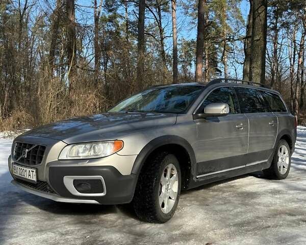 Жовтий Вольво ХС70, об'ємом двигуна 2.4 л та пробігом 287 тис. км за 13000 $, фото 1 на Automoto.ua