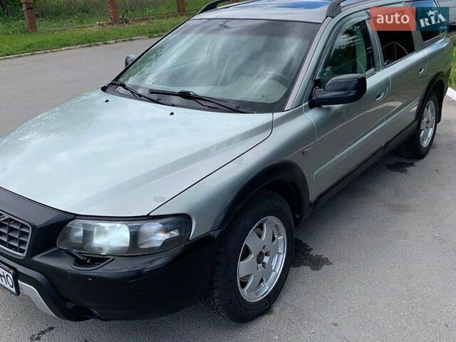 Сірий Вольво ХС70, об'ємом двигуна 2.5 л та пробігом 300 тис. км за 4300 $, фото 1 на Automoto.ua
