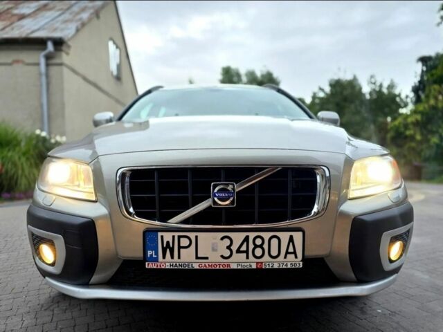 Серый Вольво ХС70, объемом двигателя 0 л и пробегом 283 тыс. км за 2900 $, фото 1 на Automoto.ua