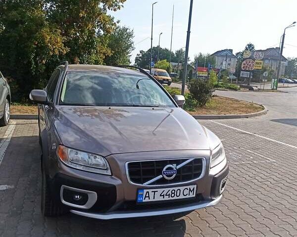 Сірий Вольво ХС70, об'ємом двигуна 2.4 л та пробігом 280 тис. км за 13500 $, фото 1 на Automoto.ua