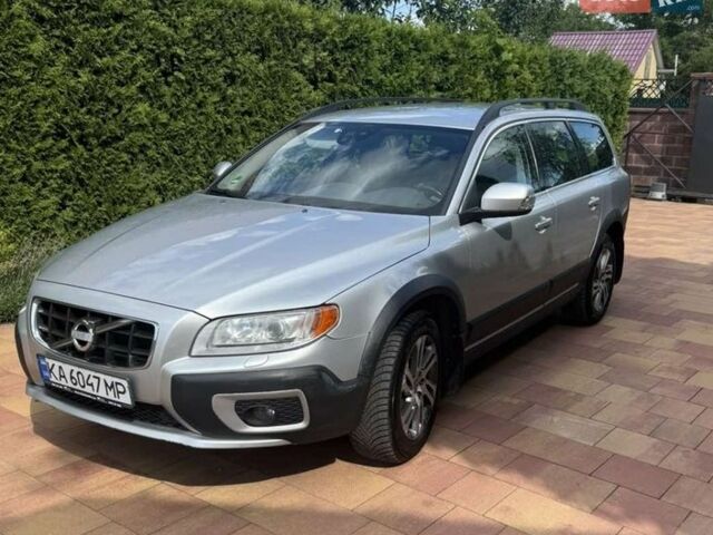 Сірий Вольво ХС70, об'ємом двигуна 2.95 л та пробігом 190 тис. км за 19900 $, фото 1 на Automoto.ua