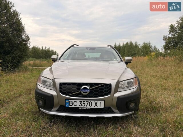Серый Вольво ХС70, объемом двигателя 3 л и пробегом 299 тыс. км за 15999 $, фото 1 на Automoto.ua