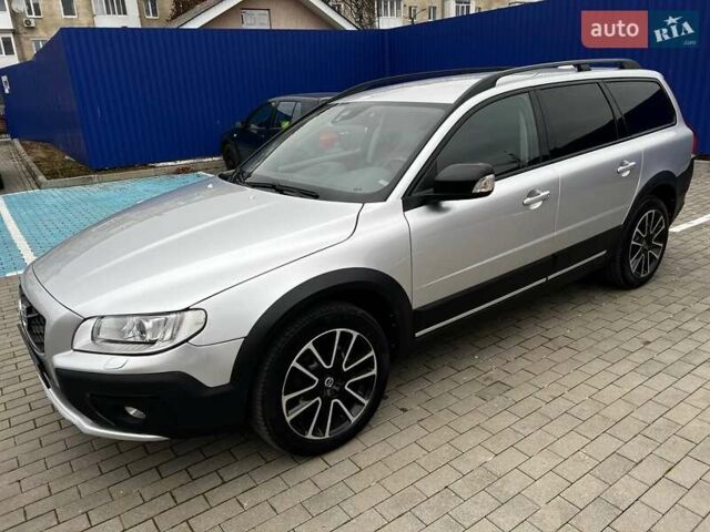 Сірий Вольво ХС70, об'ємом двигуна 2.4 л та пробігом 240 тис. км за 19700 $, фото 1 на Automoto.ua