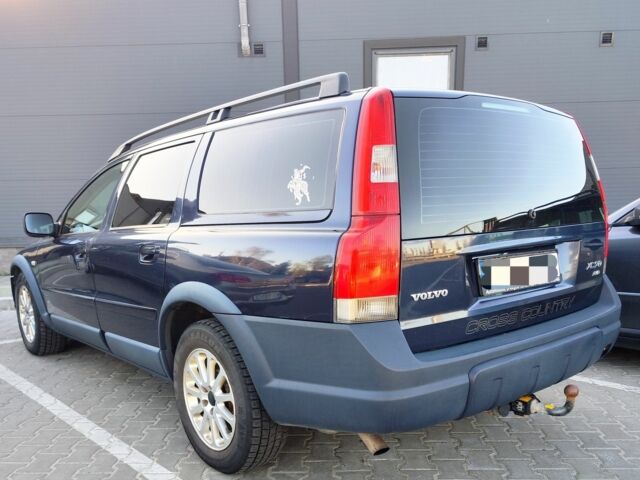 Синій Вольво ХС70, об'ємом двигуна 2.4 л та пробігом 470 тис. км за 3200 $, фото 1 на Automoto.ua