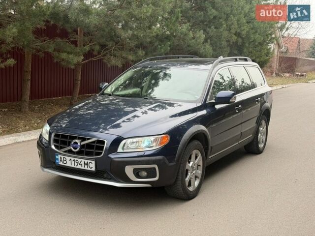 Синій Вольво ХС70, об'ємом двигуна 2.98 л та пробігом 220 тис. км за 12500 $, фото 1 на Automoto.ua