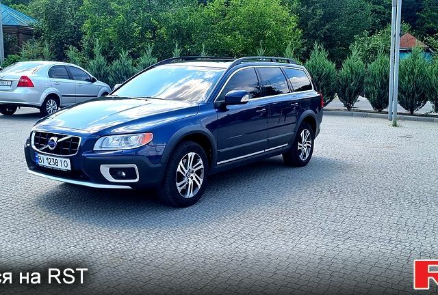 Синій Вольво ХС70, об'ємом двигуна 2 л та пробігом 221 тис. км за 12500 $, фото 1 на Automoto.ua