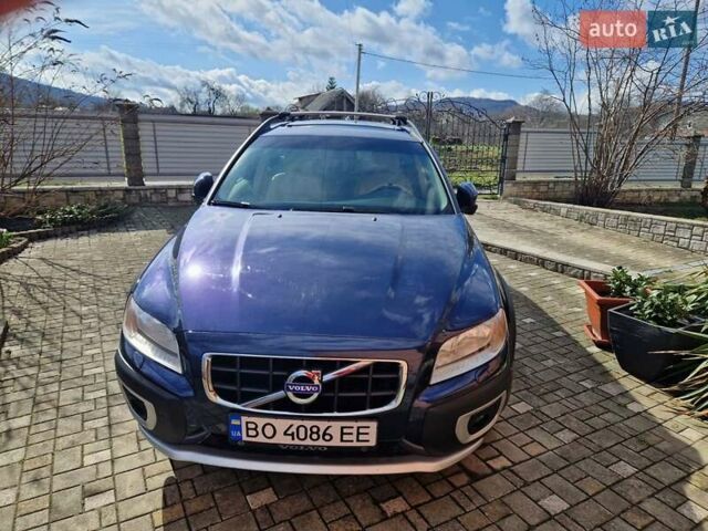 Синий Вольво ХС70, объемом двигателя 3.19 л и пробегом 260 тыс. км за 12800 $, фото 1 на Automoto.ua