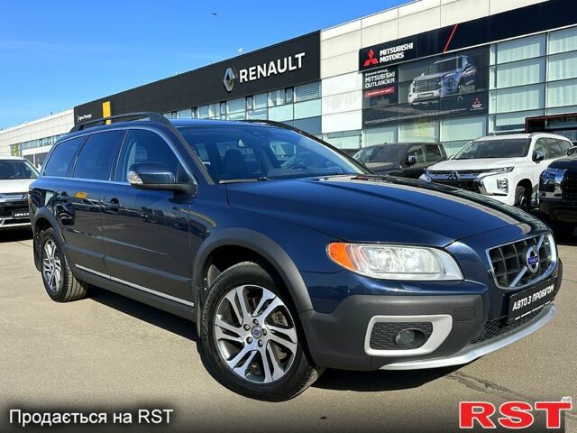 Синий Вольво ХС70, объемом двигателя 2.4 л и пробегом 288 тыс. км за 15500 $, фото 1 на Automoto.ua