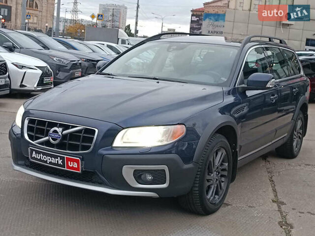 Синий Вольво ХС70, объемом двигателя 2.4 л и пробегом 264 тыс. км за 16990 $, фото 1 на Automoto.ua