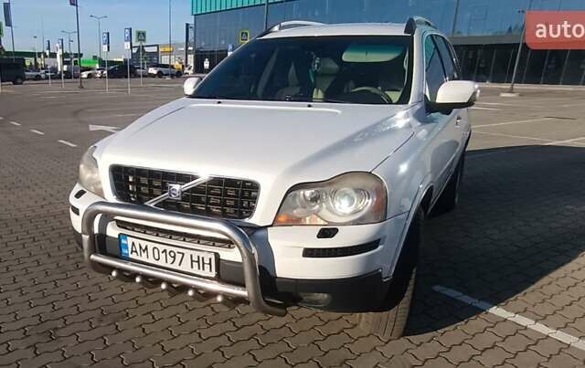Білий Вольво ХС90, об'ємом двигуна 2.4 л та пробігом 409 тис. км за 9280 $, фото 1 на Automoto.ua