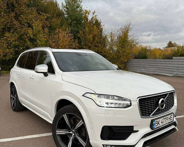 Вольво ХС90 2017 в Ровно на Automoto.ua Белый Вольво ХС90, объемом двигателя 2 л и пробегом 267 тыс. км за 41000 $, фото 1 на Automoto.ua