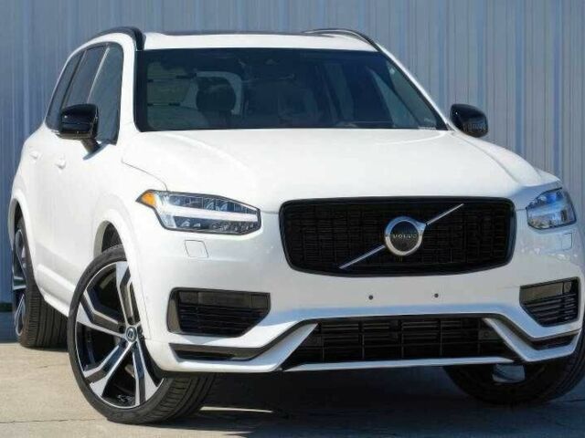 Белый Вольво ХС90, объемом двигателя 2 л и пробегом 54 тыс. км за 29900 $, фото 1 на Automoto.ua