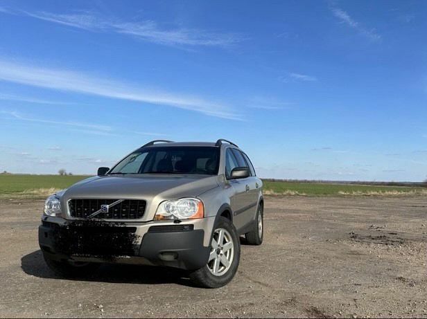 Бежевый Вольво ХС90, объемом двигателя 2.4 л и пробегом 475 тыс. км за 4731 $, фото 1 на Automoto.ua