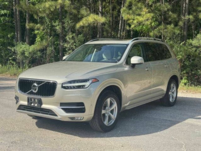 Бежевий Вольво ХС90, об'ємом двигуна 2 л та пробігом 40 тис. км за 7500 $, фото 1 на Automoto.ua