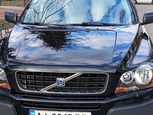 Чорний Вольво ХС90, об'ємом двигуна 2.5 л та пробігом 290 тис. км за 10500 $, фото 1 на Automoto.ua